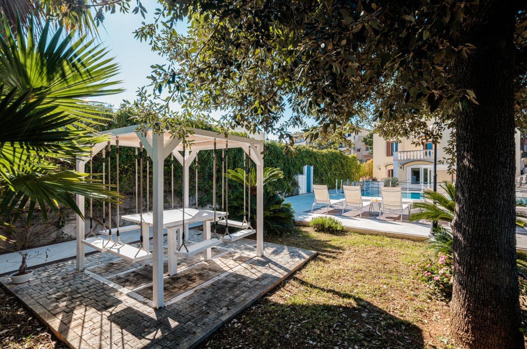Villa Donna Franca By Sthey 莫诺波利 外观 照片